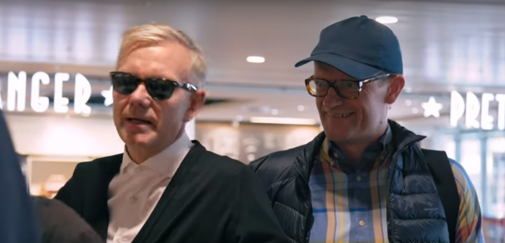 udskille lommeregner Skærm Se det første klip fra ny Klovn-film: Frank flirter i lufthavnen - Seismo